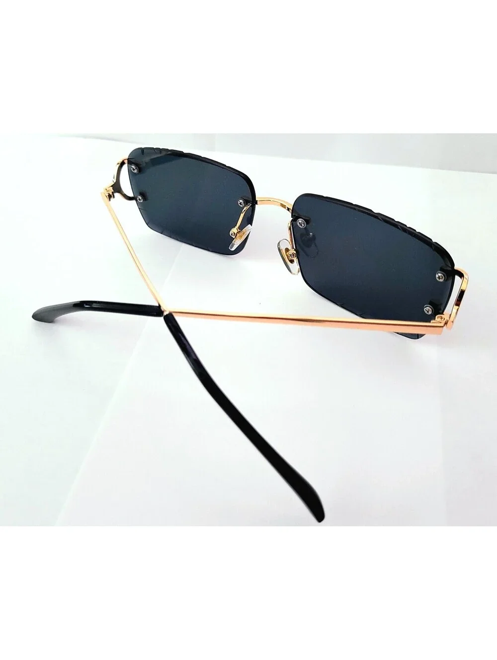 Piccadilly Gld Blk Gradient C Diamond Cut Designer Sunglass